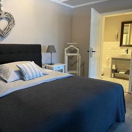 Friesen-lodge 아파트호텔