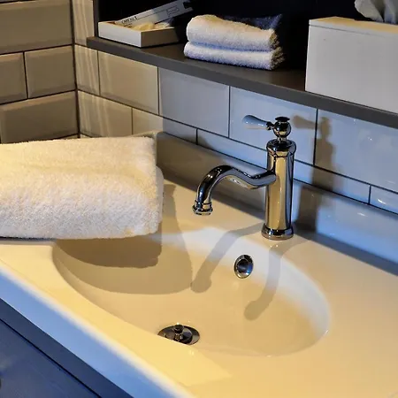 Friesen-lodge 아파트호텔 3*